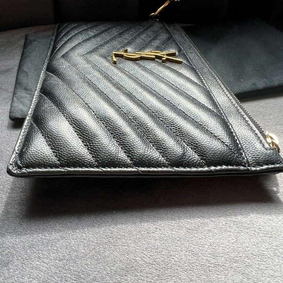 New Saint Laurent Monogram Wristlet - Picture 5 of 15